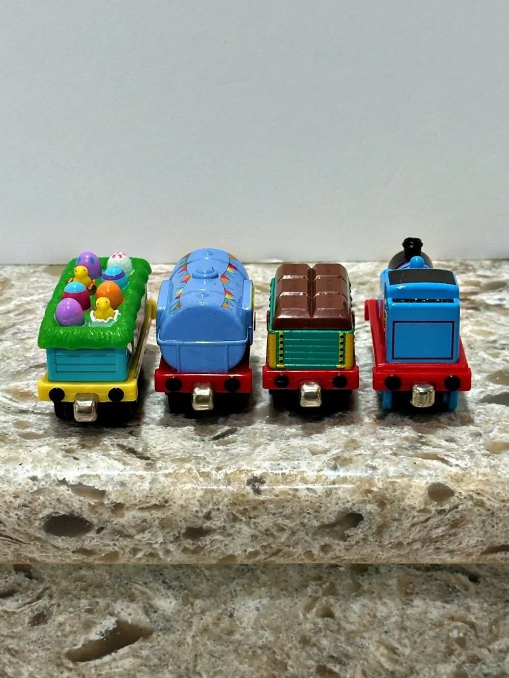 Thomas & Friends Easter Train Lot Egg Hunt Chick Sound Chocolate Take Along